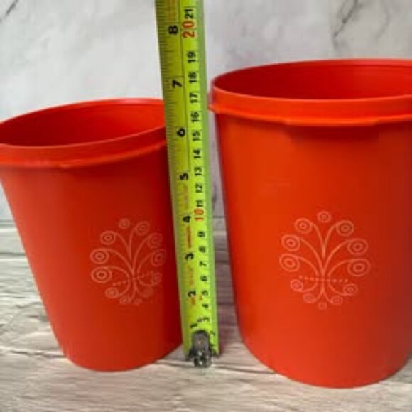 Vintage Set of 2 Tupperware Servalier Canister Containers Harvest Orange - Picture 7 of 9